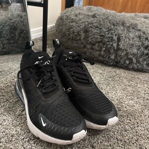 Nike Black and White Women's Airmax 270